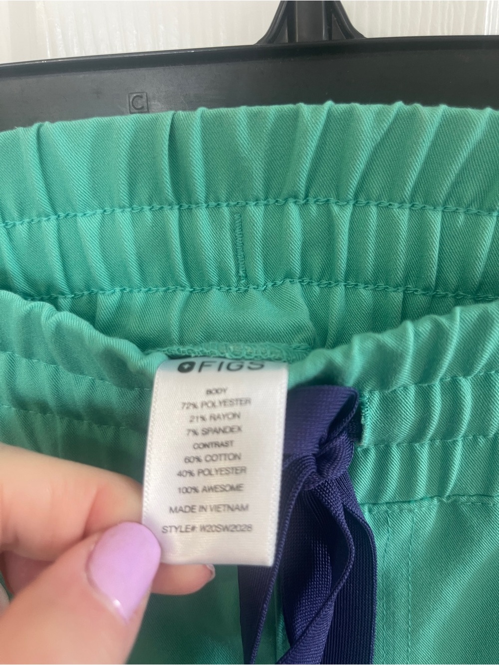 Figs Uman Relaxed Jogger Size Small Surgical Green Scrub Pants - Picture 2 of 8